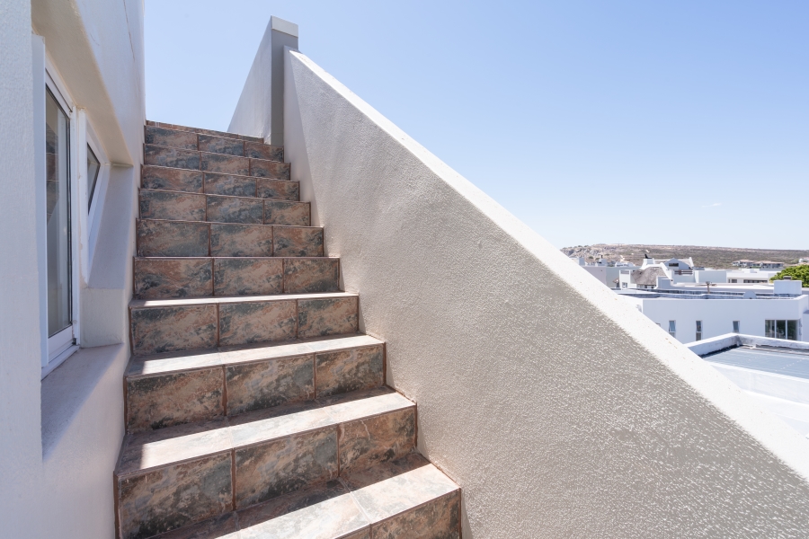 5 Bedroom Property for Sale in Waterfront Western Cape